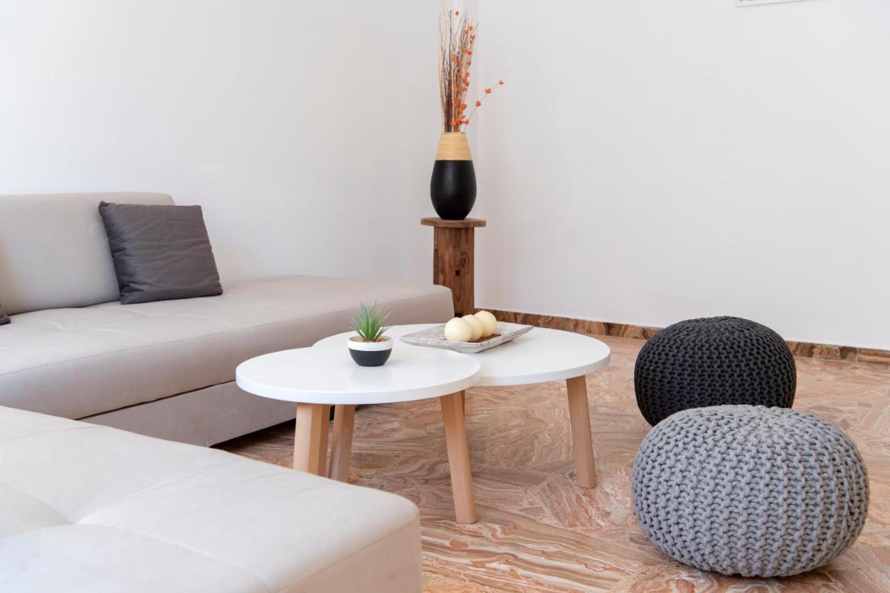 Downtown Apartment Парос Экстерьер фото
